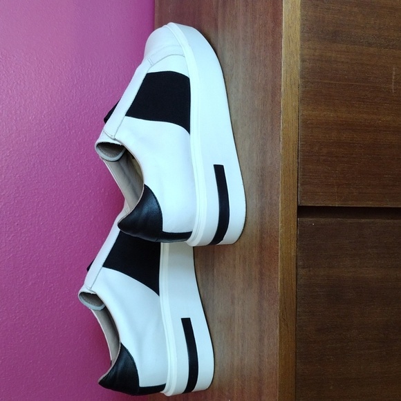 Linea Paolo Kaira White Nappa Leather Platform Sneakers Size 9.5 Wide Sole - Picture 8 of 12